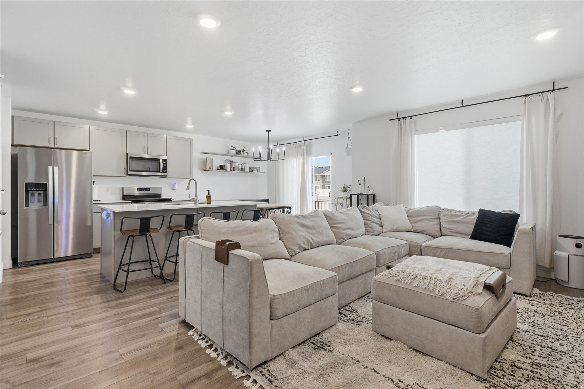 SPRING RANCH - Residential