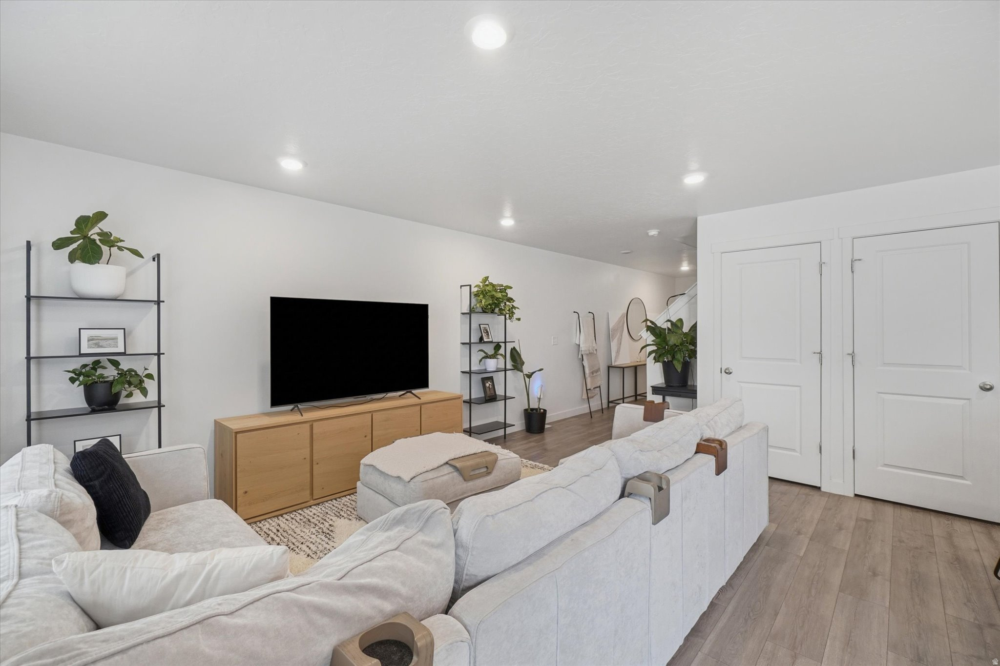 SPRING RANCH - Residential