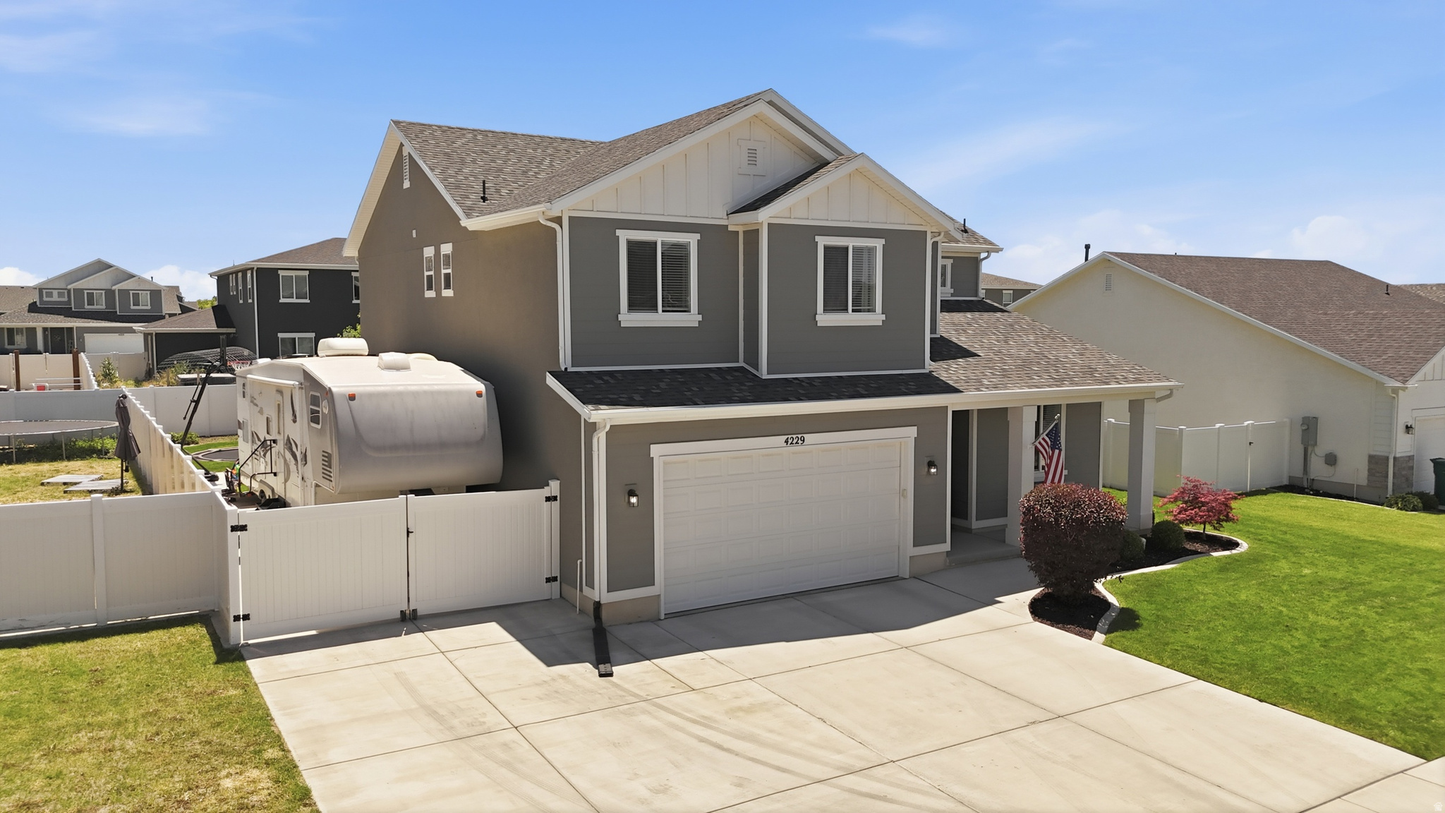 CRESTWOOD ESTATES - Residential