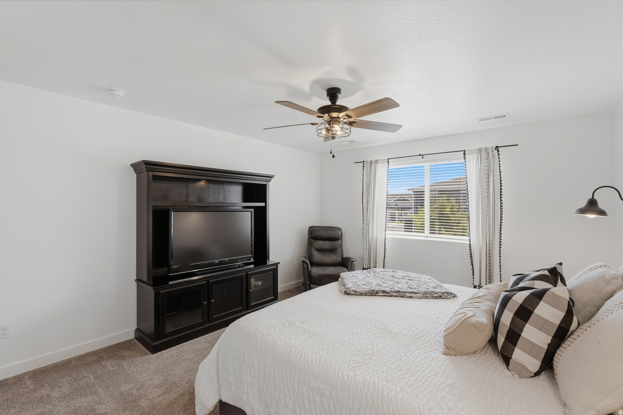 CRESTWOOD ESTATES - Residential