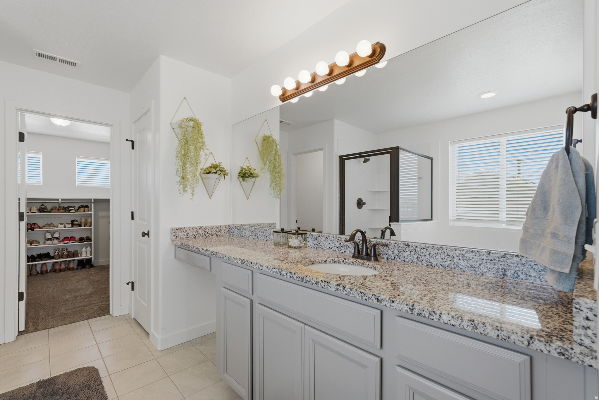 CRESTWOOD ESTATES - Residential