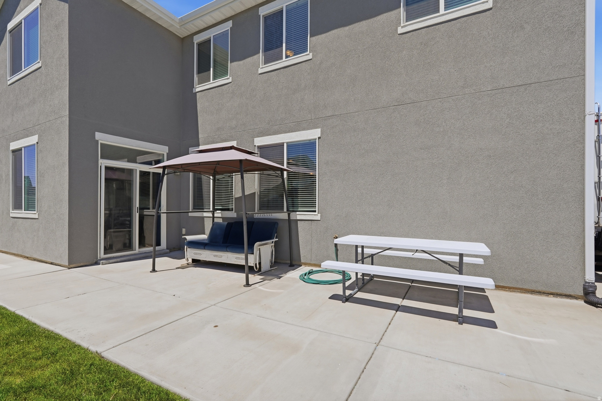 CRESTWOOD ESTATES - Residential