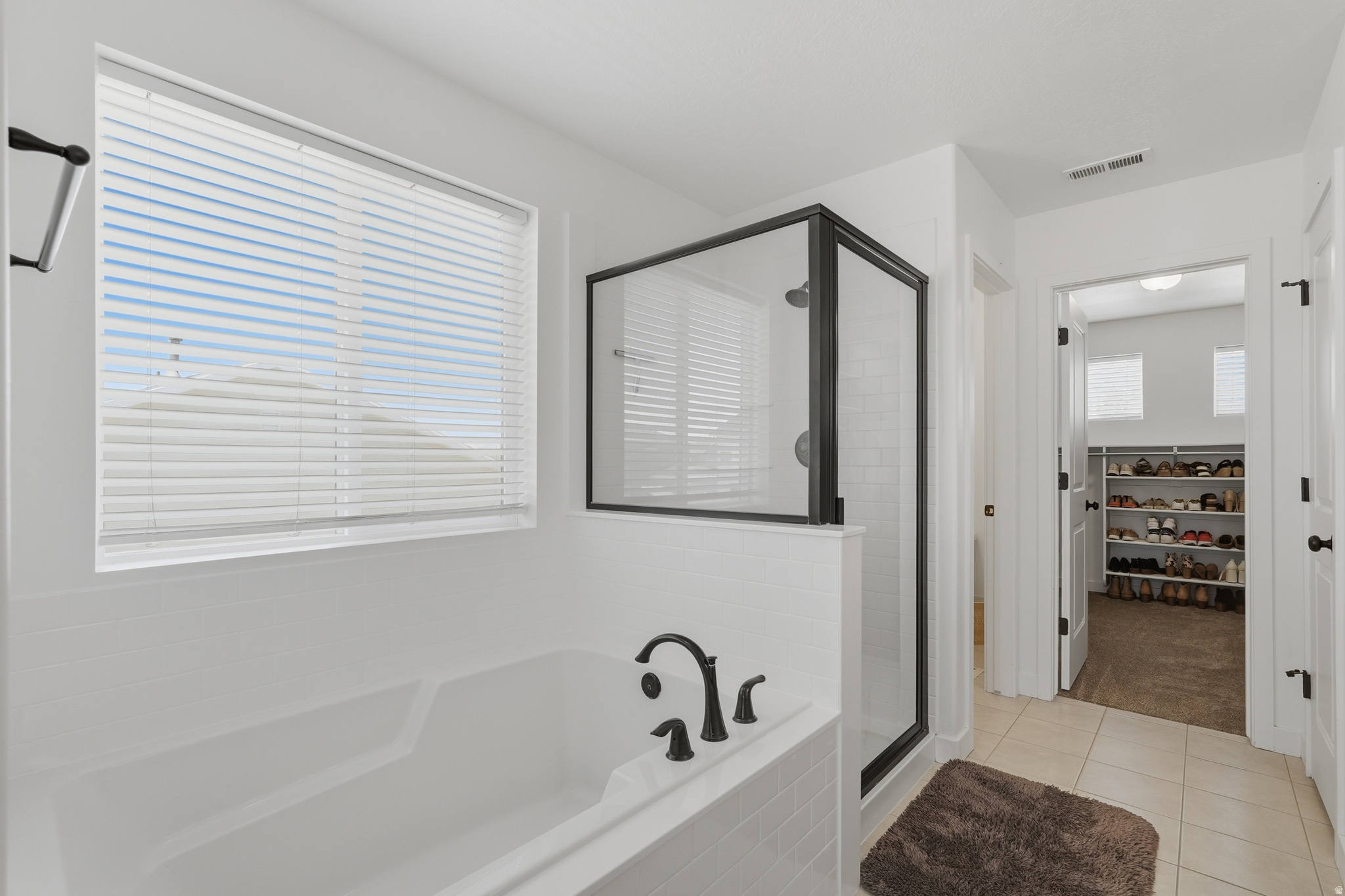 CRESTWOOD ESTATES - Residential