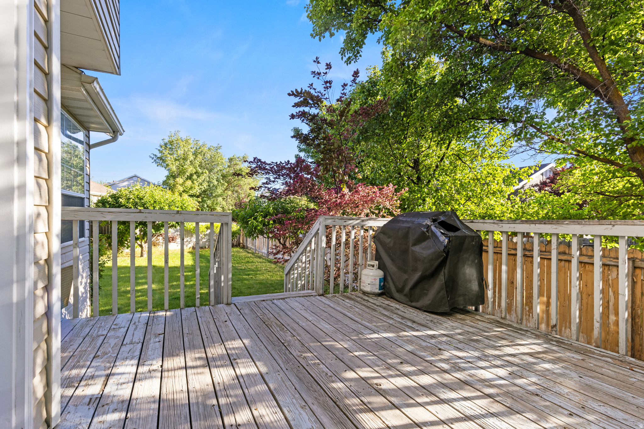 ROLLING OAKS - Residential