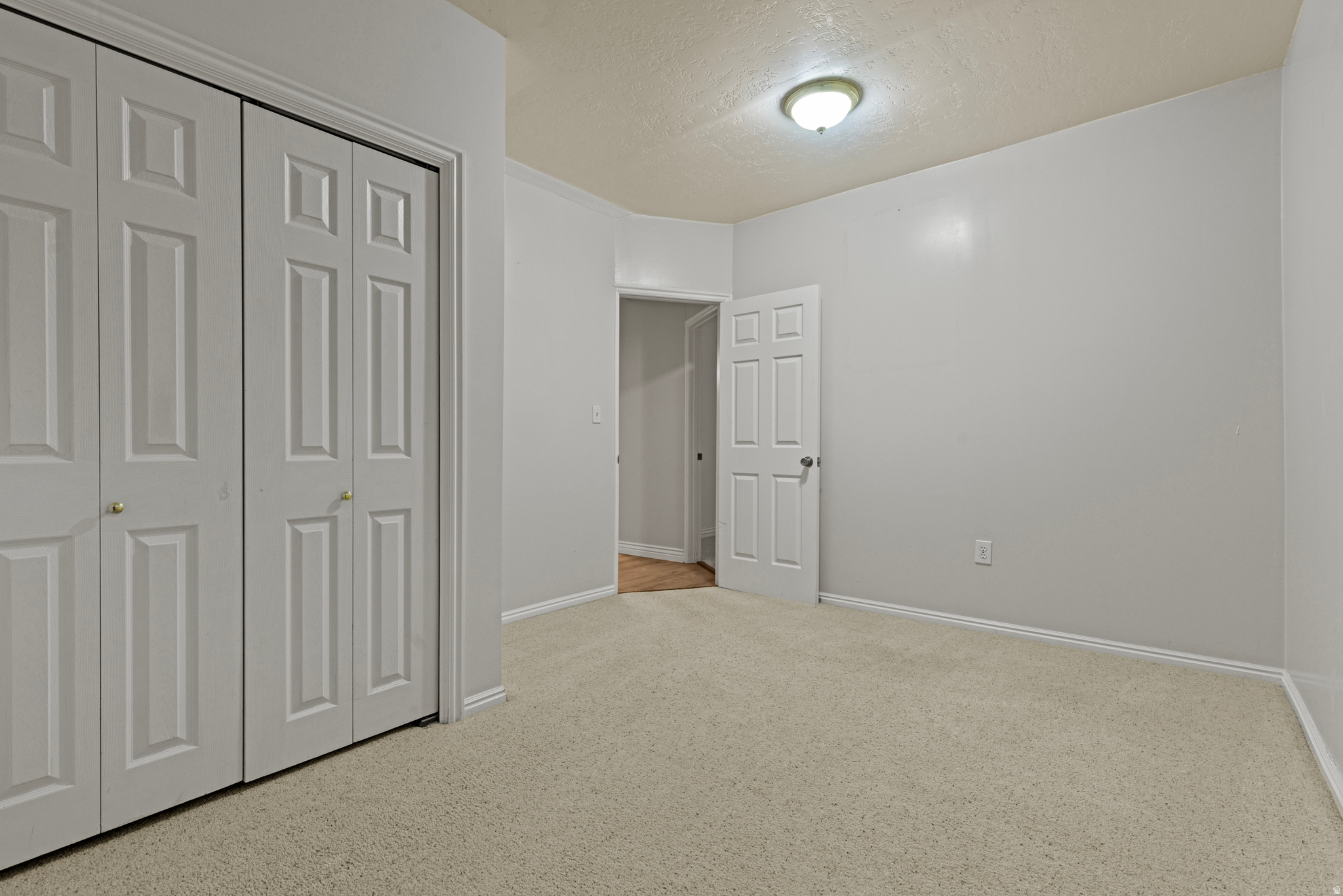 ROLLING OAKS - Residential