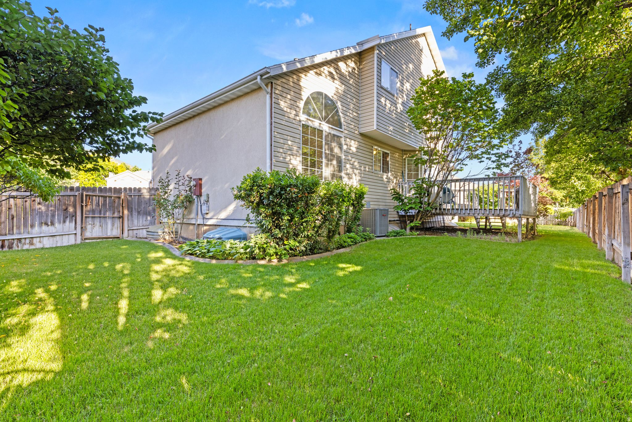 ROLLING OAKS - Residential