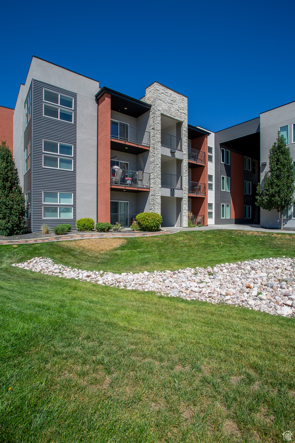 WEST SQUARE CONDOS - Residential