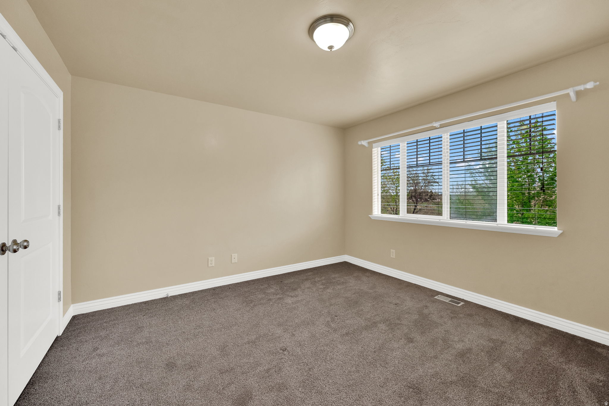 RIVER PARK WEST - Residential