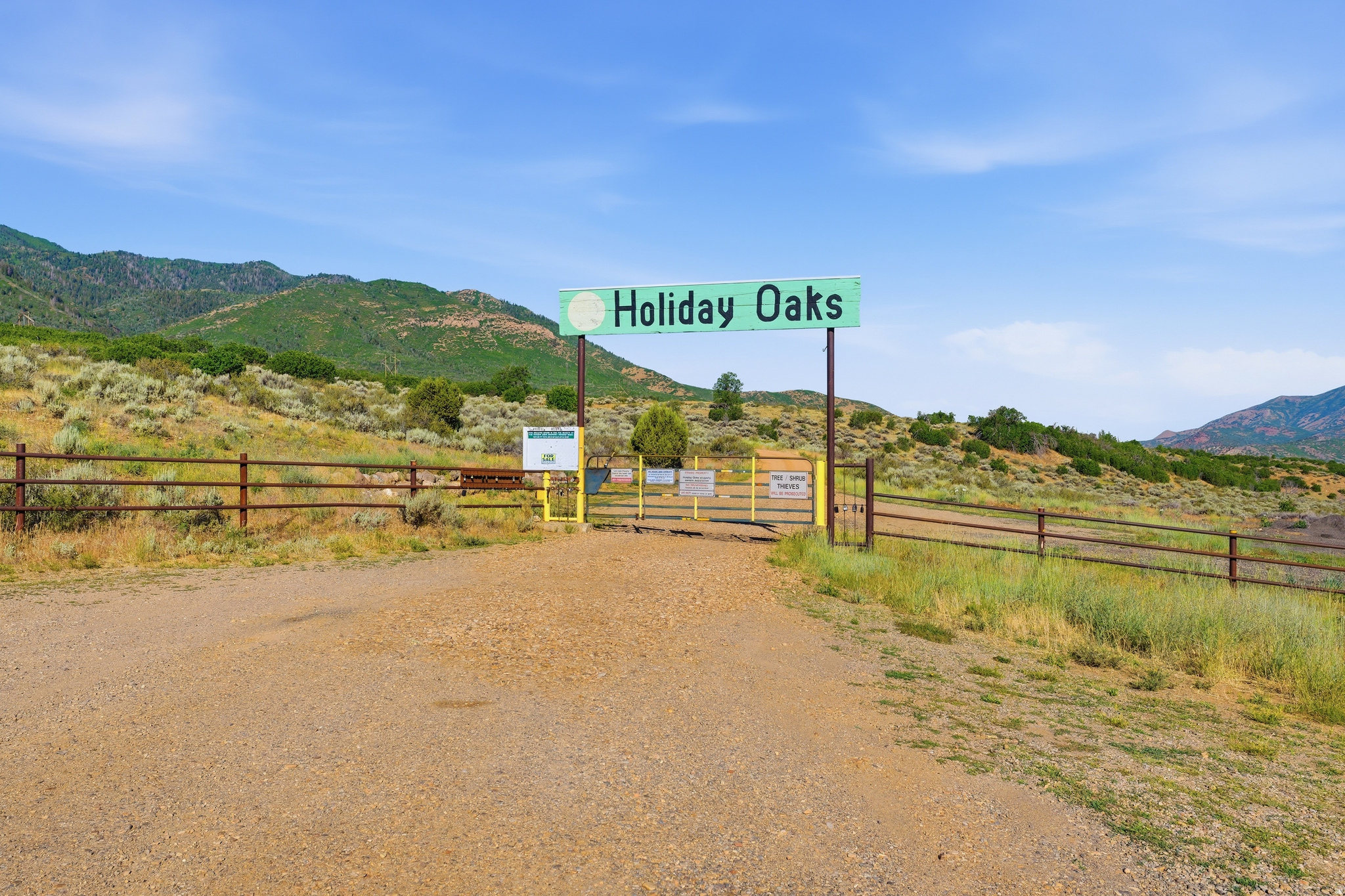 HOLIDAY OAKS ESTATES - Land
