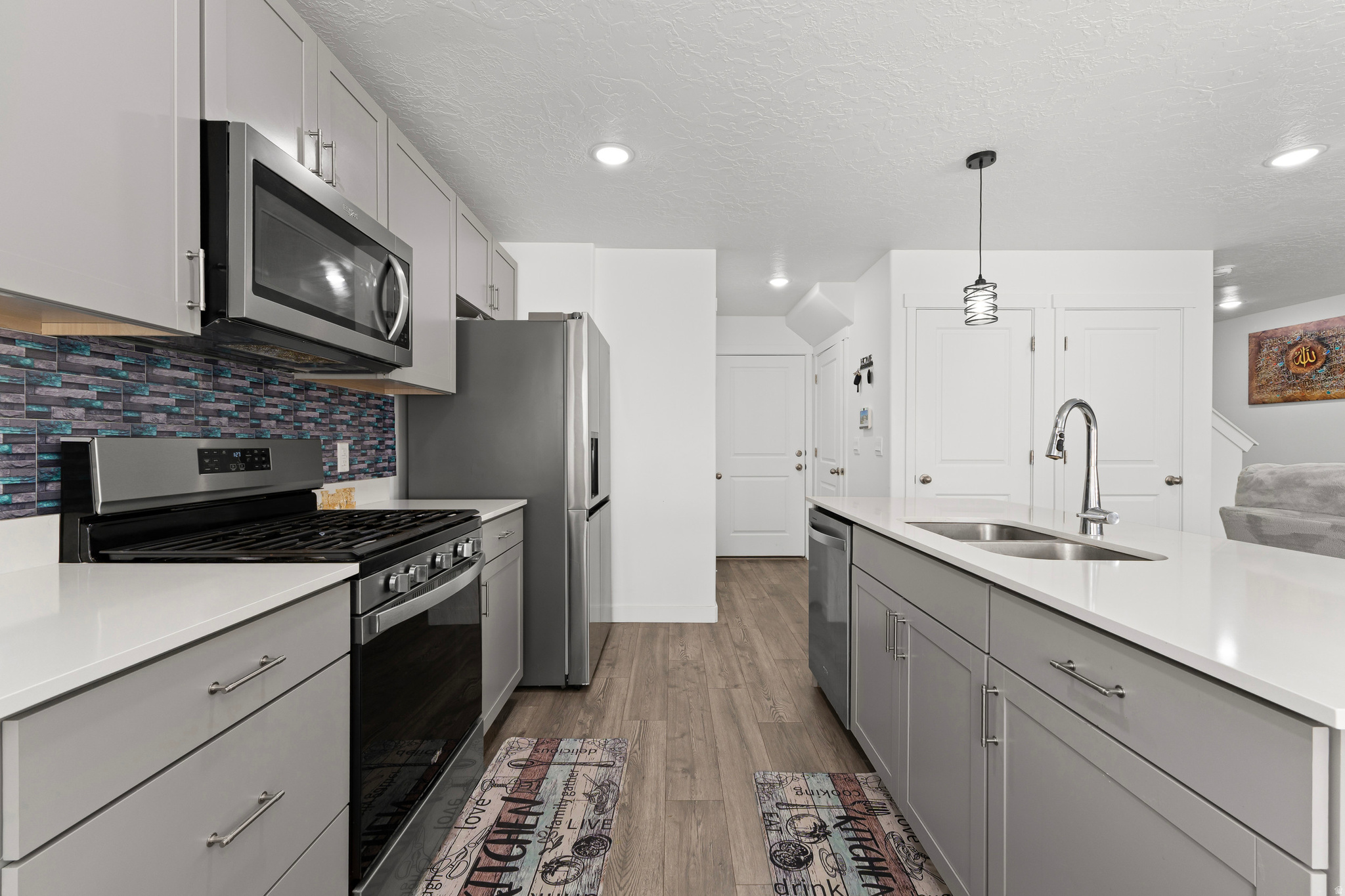 LITTLE VALLEY GATEWAY - Residential