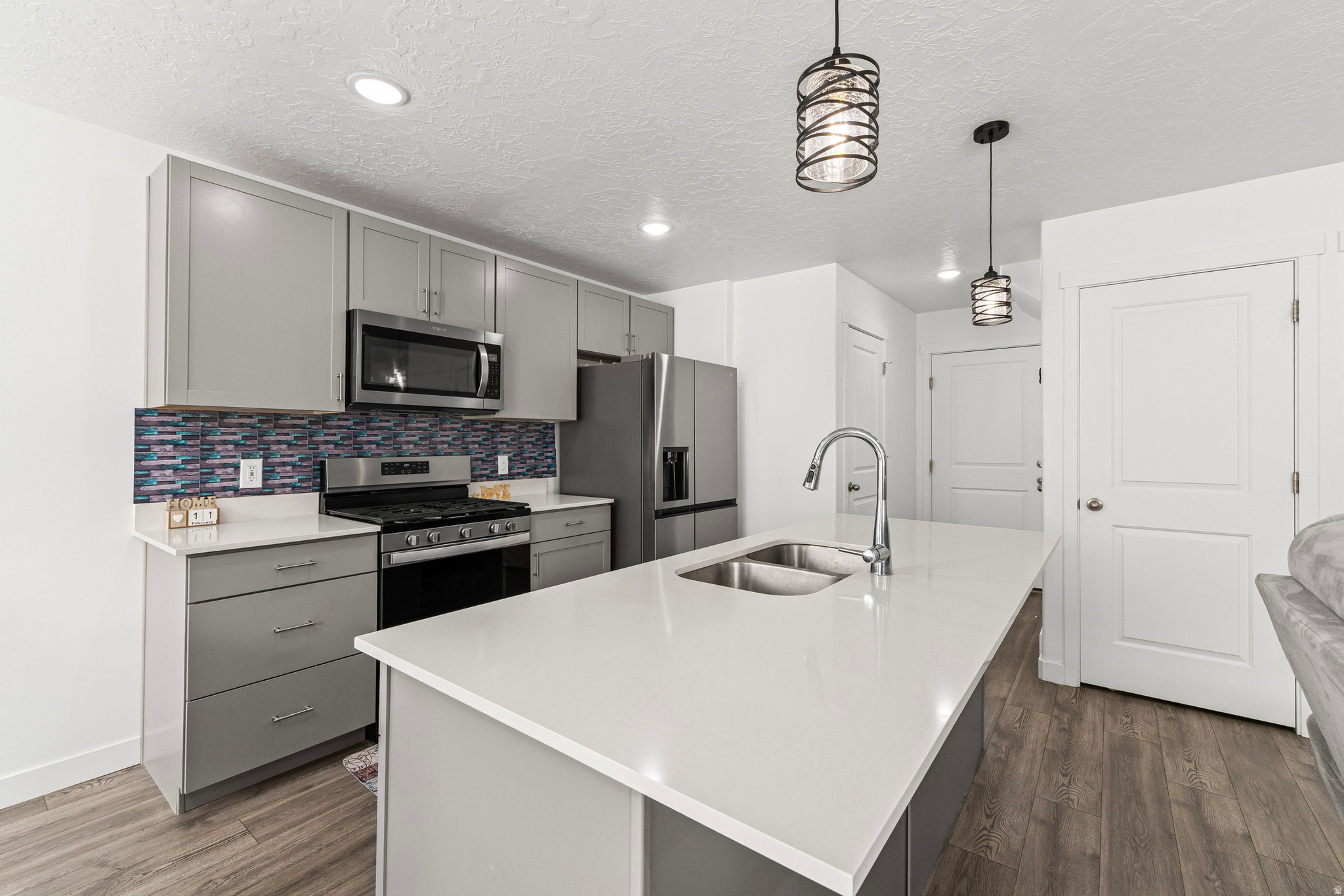 LITTLE VALLEY GATEWAY - Residential