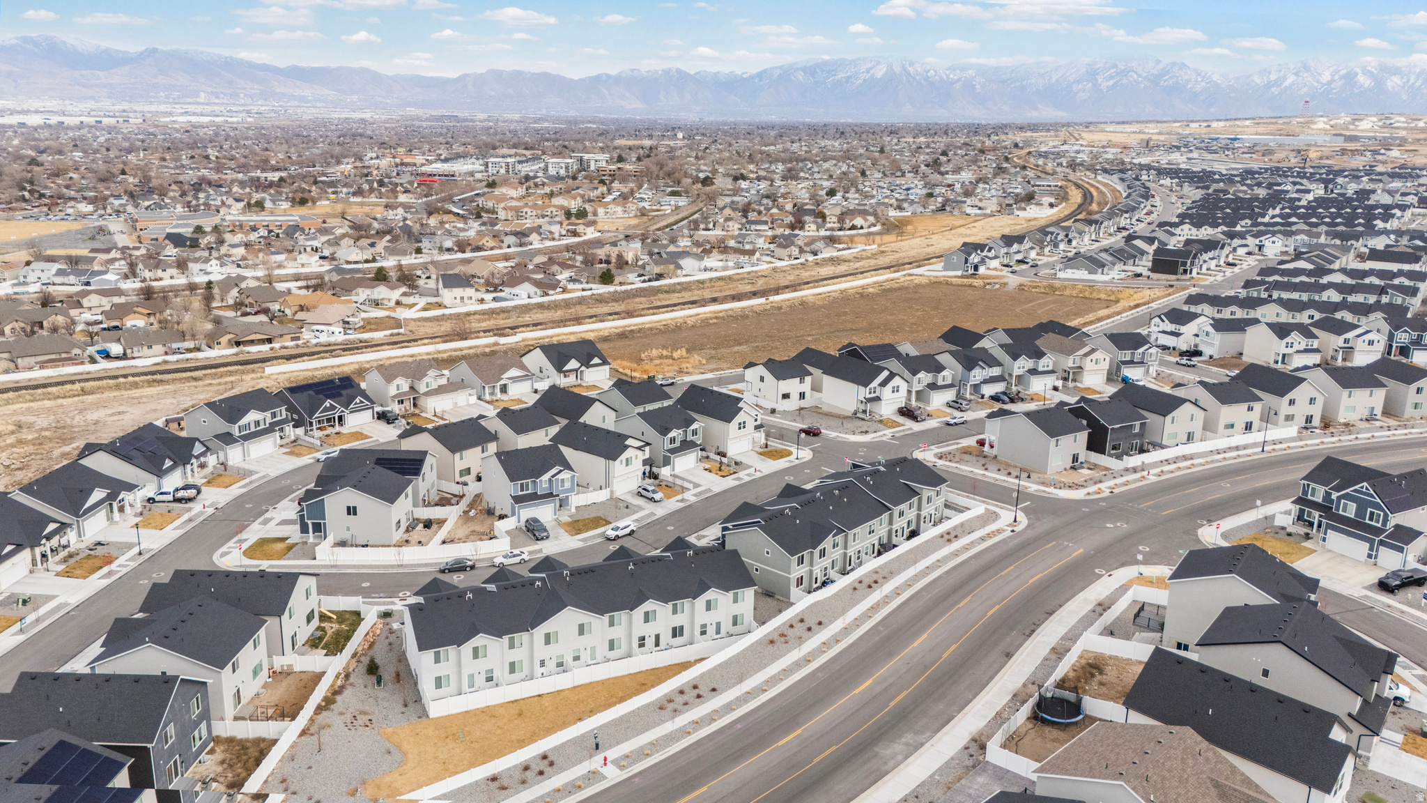 LITTLE VALLEY GATEWAY - Residential
