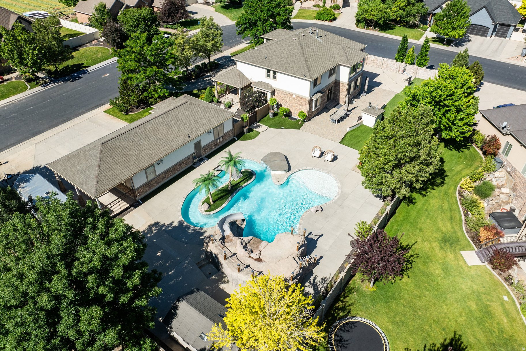 PARK MEADOWS ESTATES - Residential
