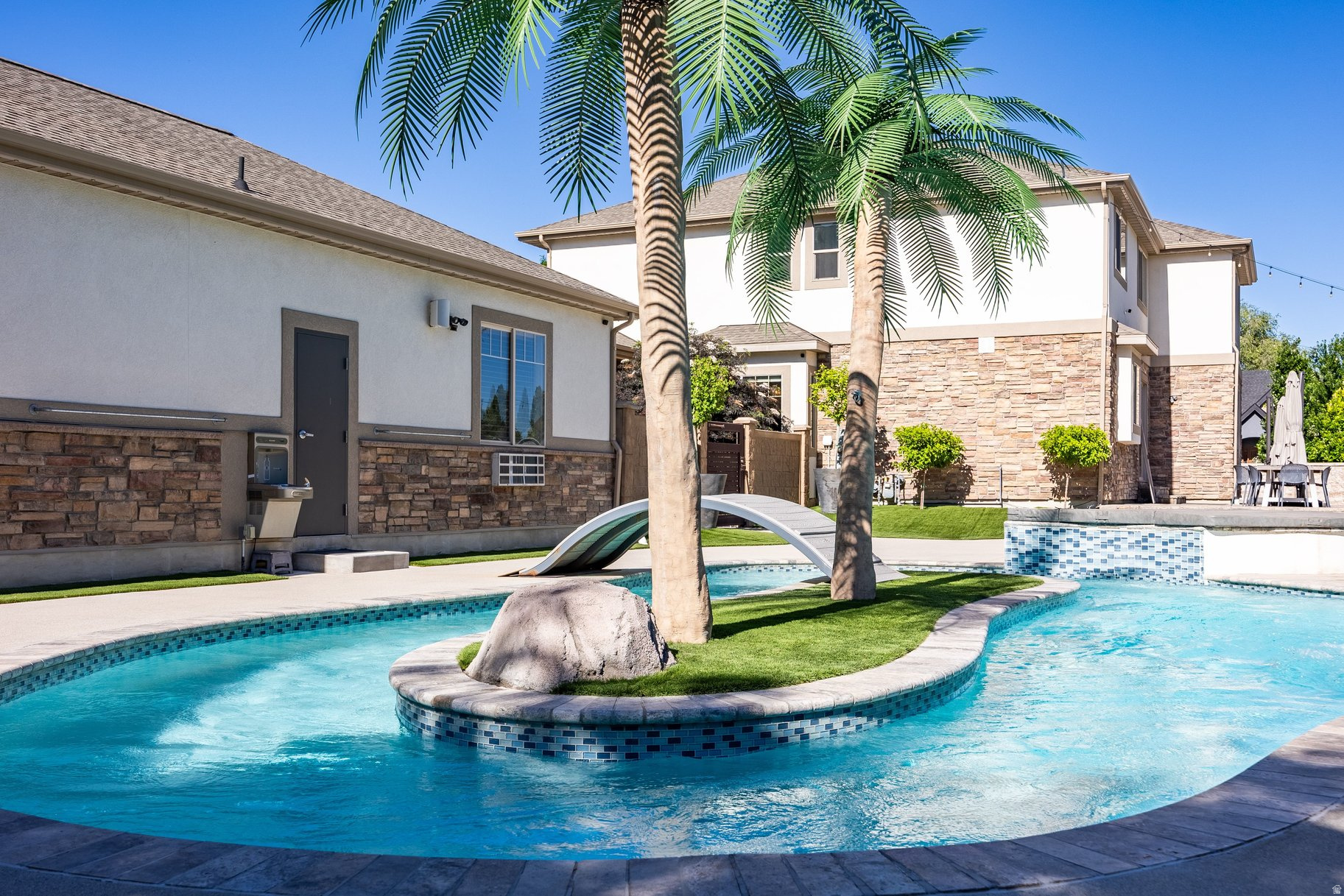 PARK MEADOWS ESTATES - Residential
