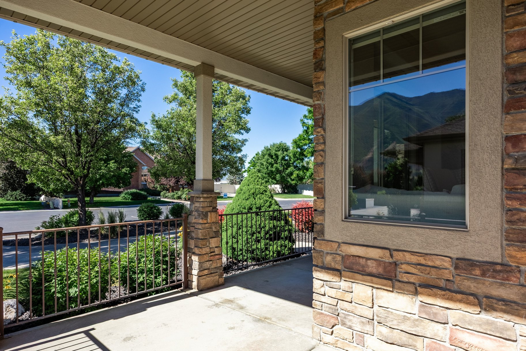 PARK MEADOWS ESTATES - Residential