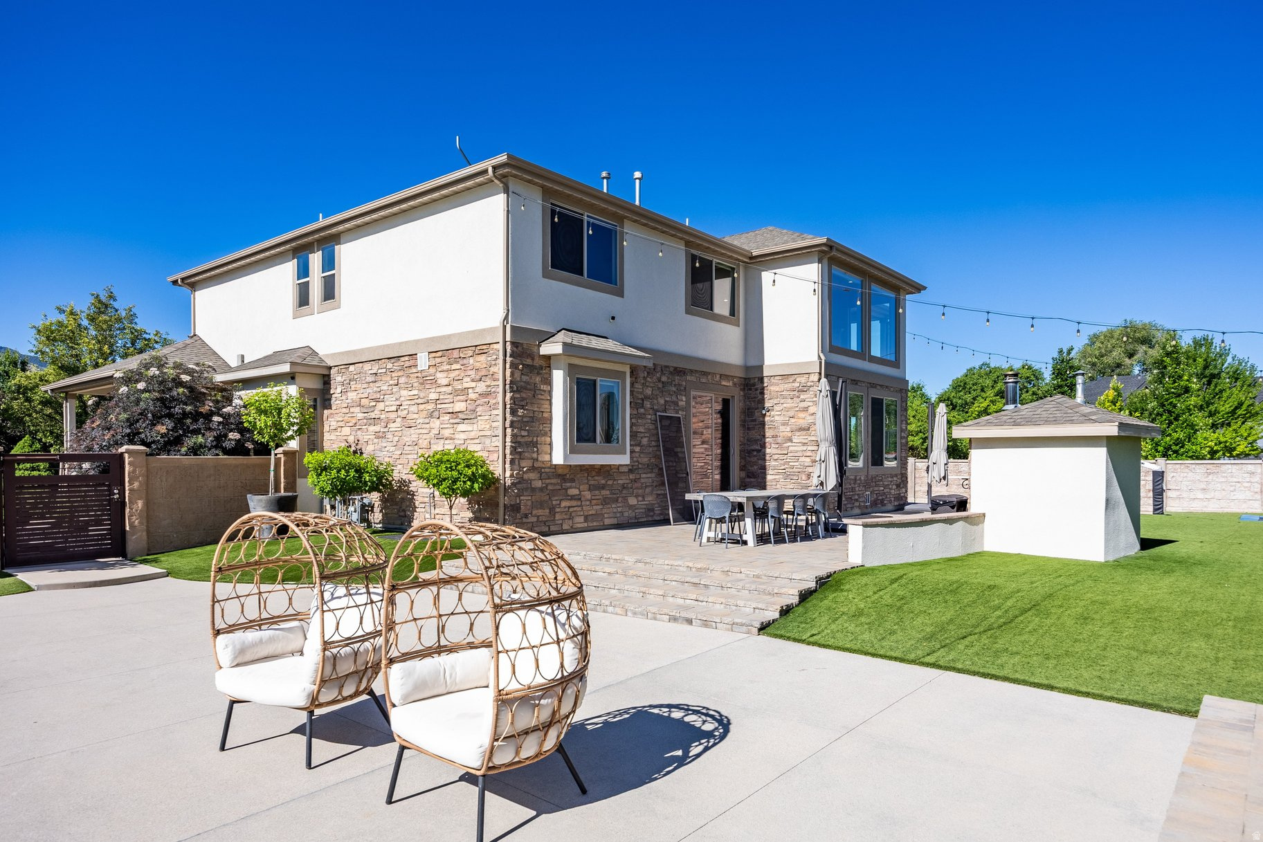PARK MEADOWS ESTATES - Residential