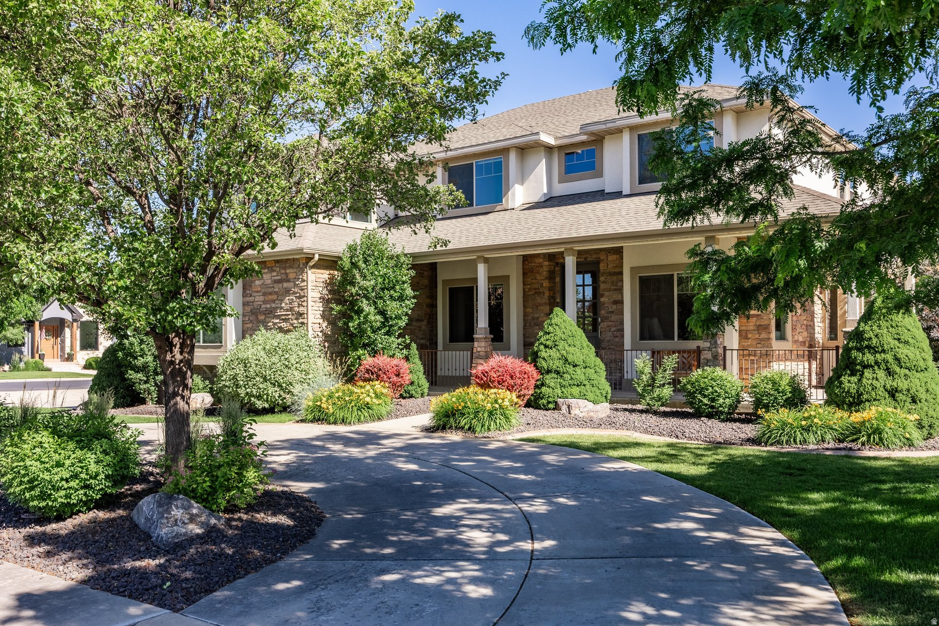 PARK MEADOWS ESTATES - Residential