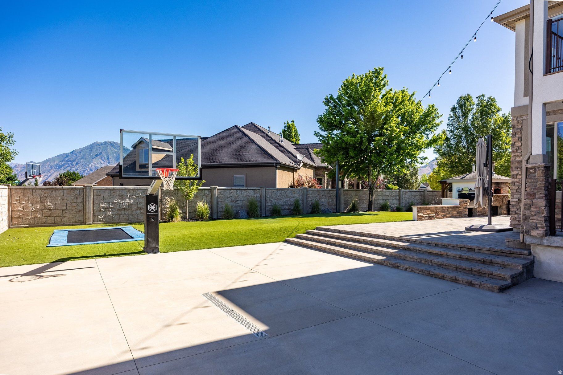 PARK MEADOWS ESTATES - Residential
