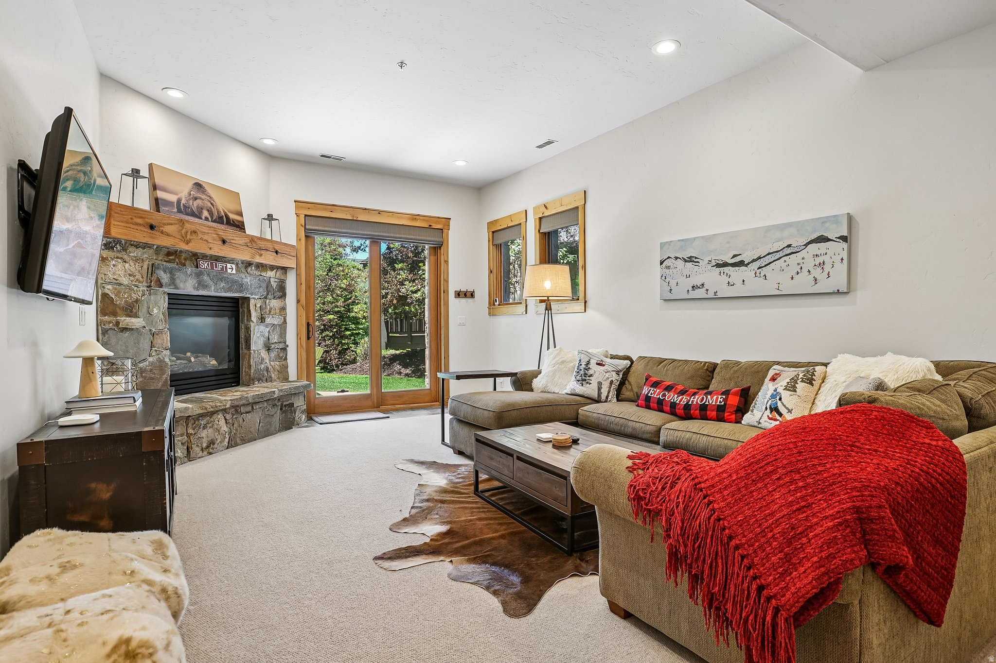 APRIL MOUNTAIN CONDOMINIUM - Residential