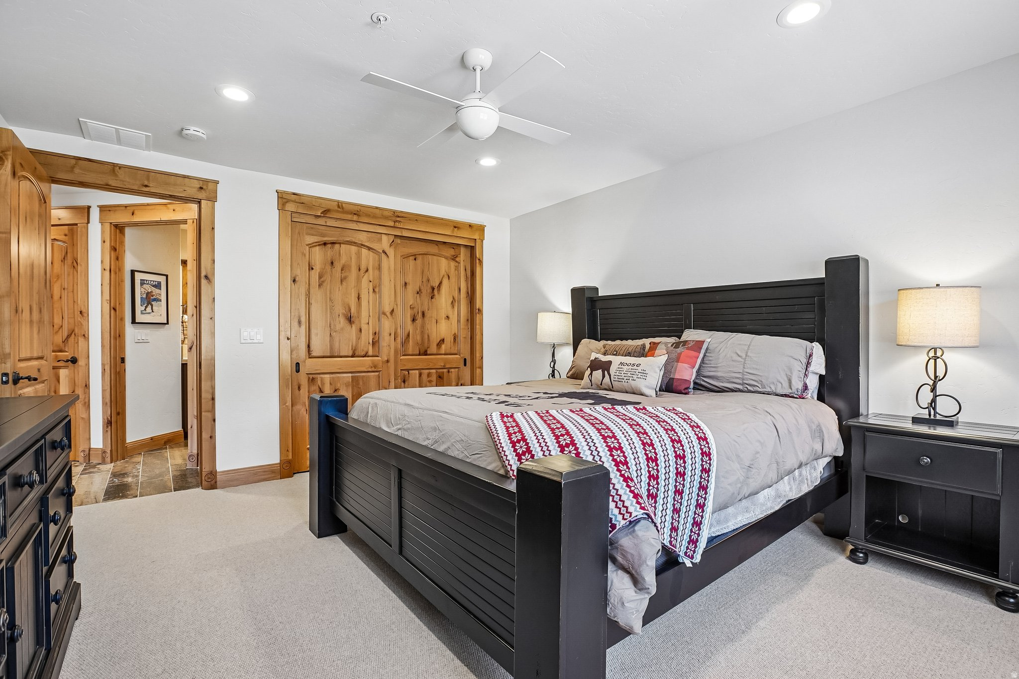 APRIL MOUNTAIN CONDOMINIUM - Residential