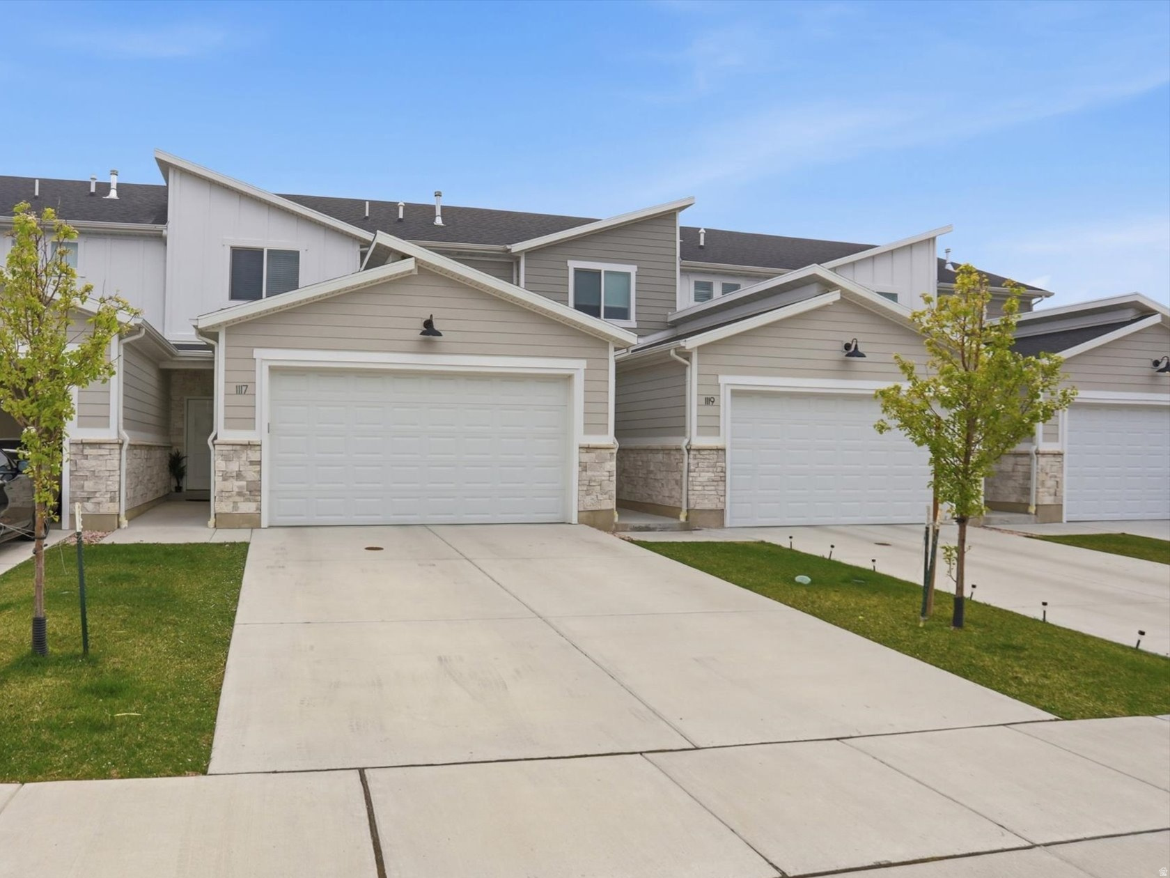 GLEN HOLLOW - Residential