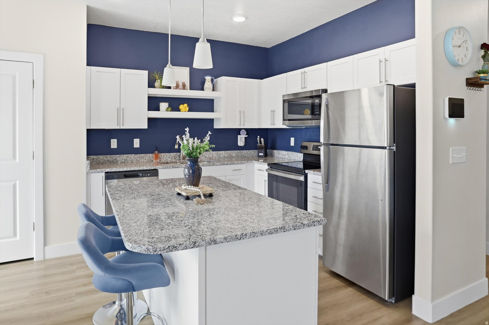GLEN HOLLOW - Residential