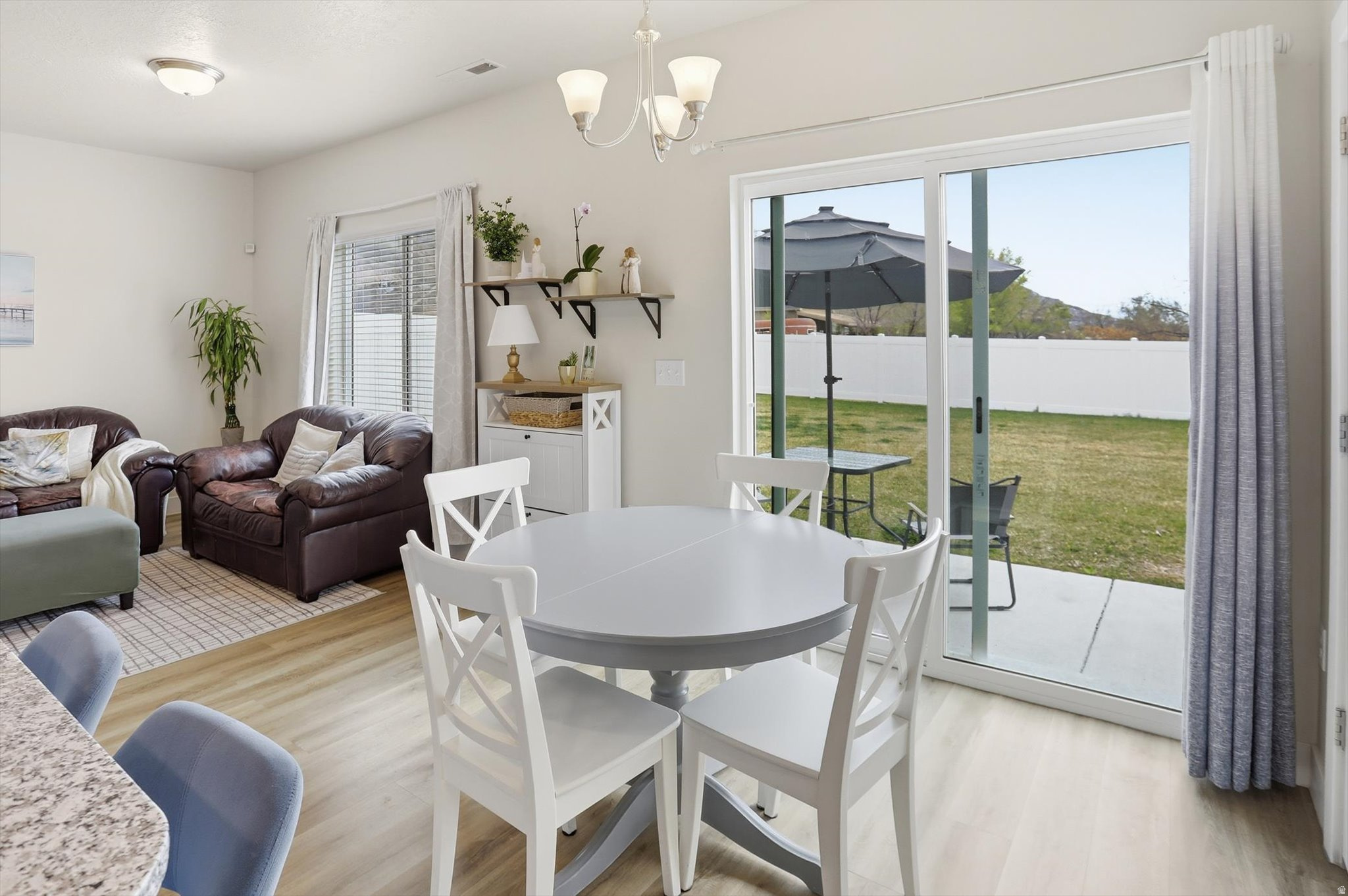 GLEN HOLLOW - Residential