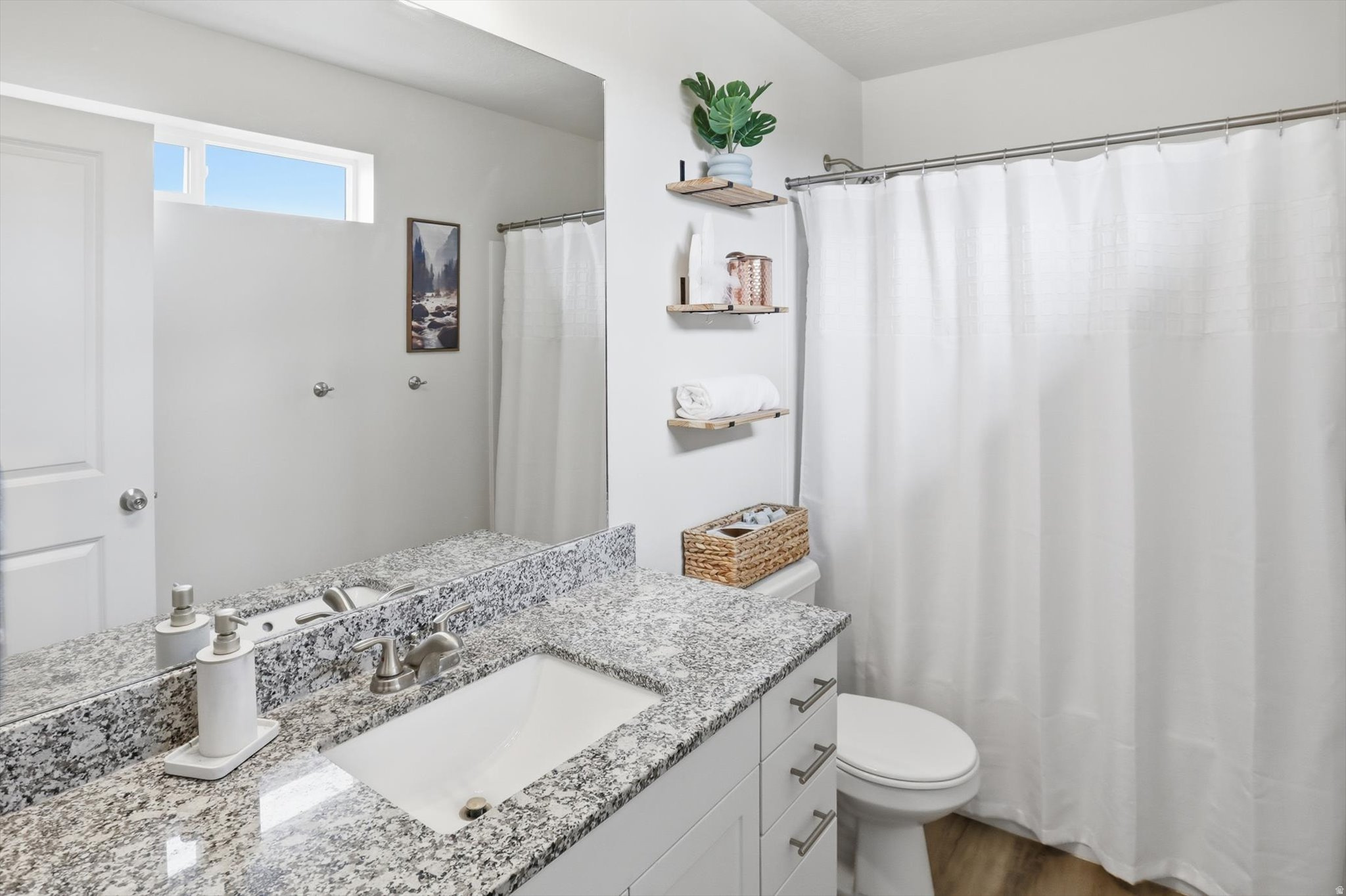 GLEN HOLLOW - Residential