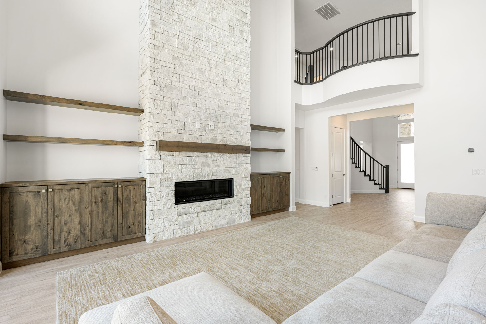 FRANKLIN FIELDS - Residential