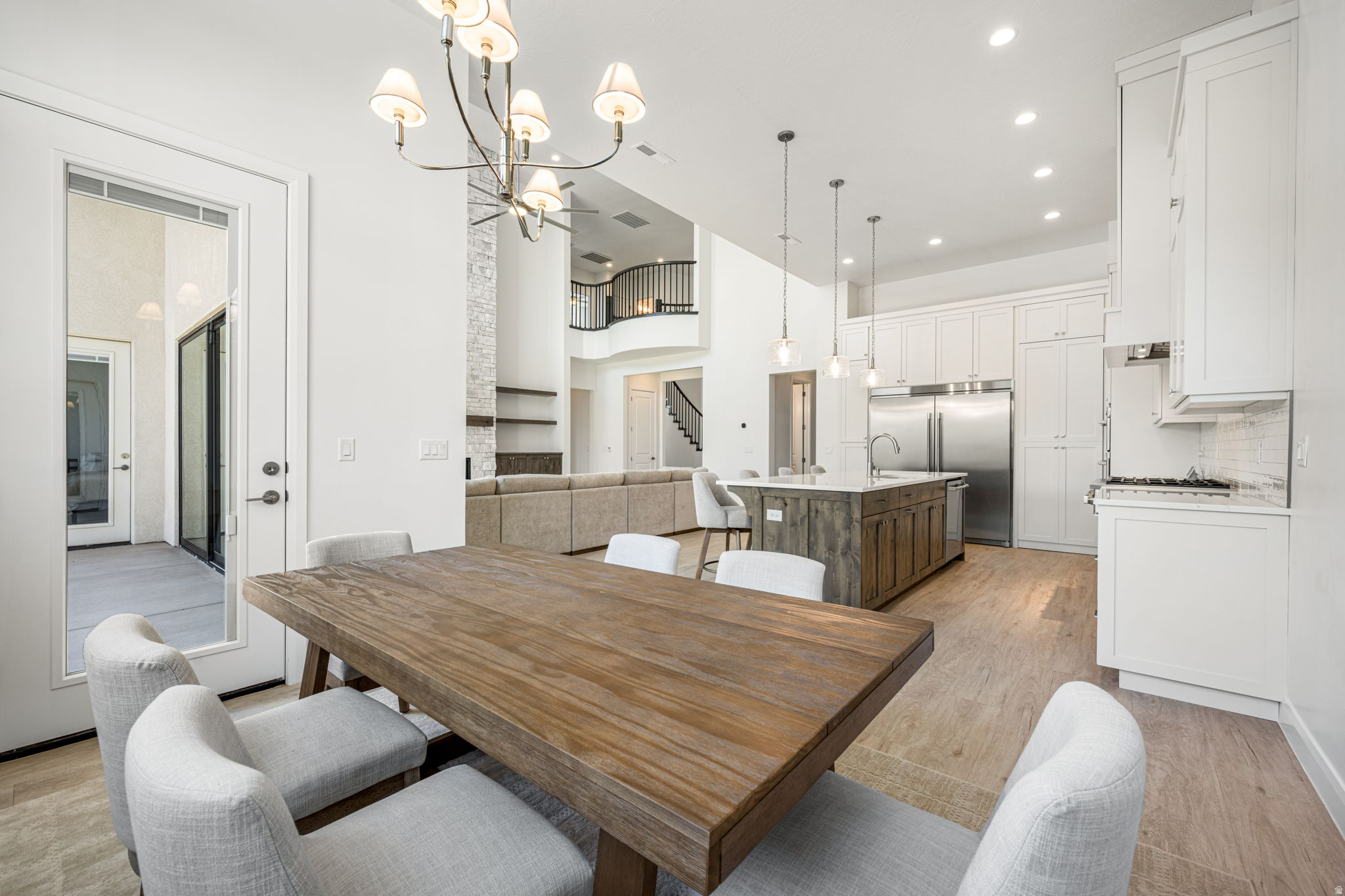 FRANKLIN FIELDS - Residential