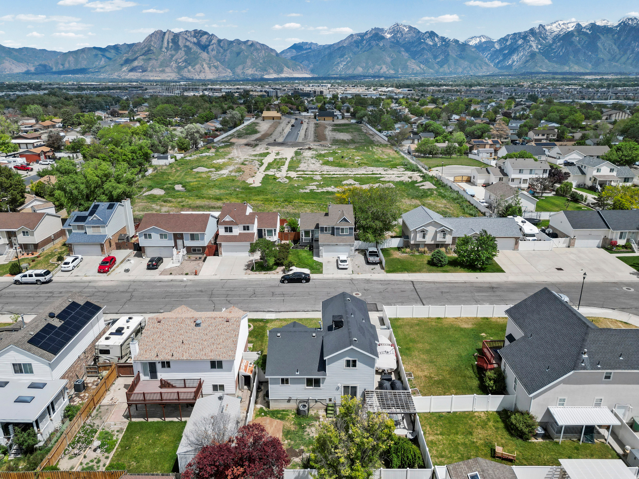 CRYSTAL RIDGE - Residential