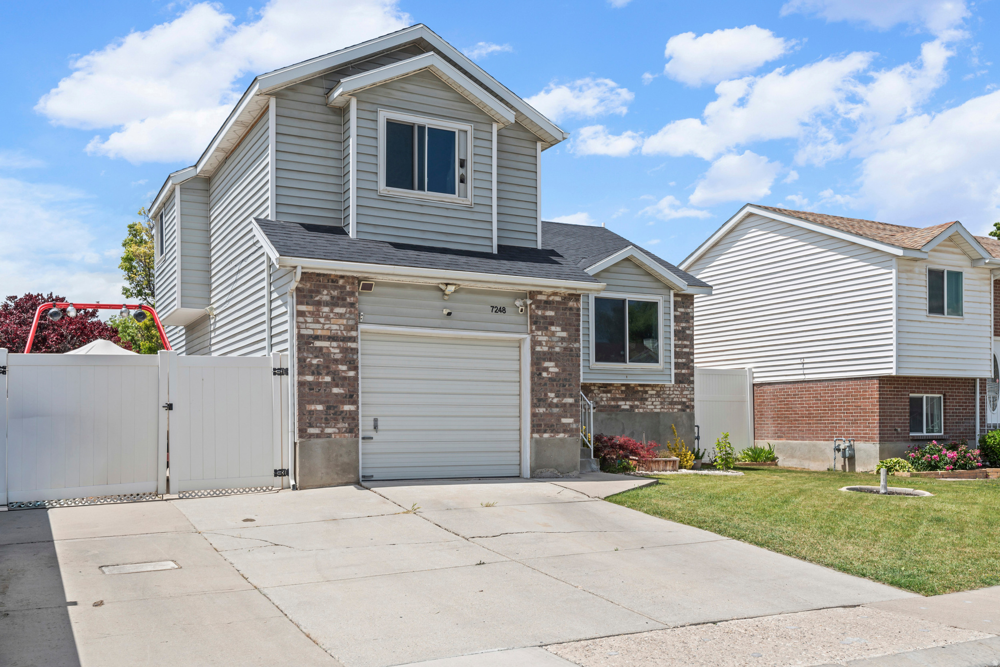CRYSTAL RIDGE - Residential