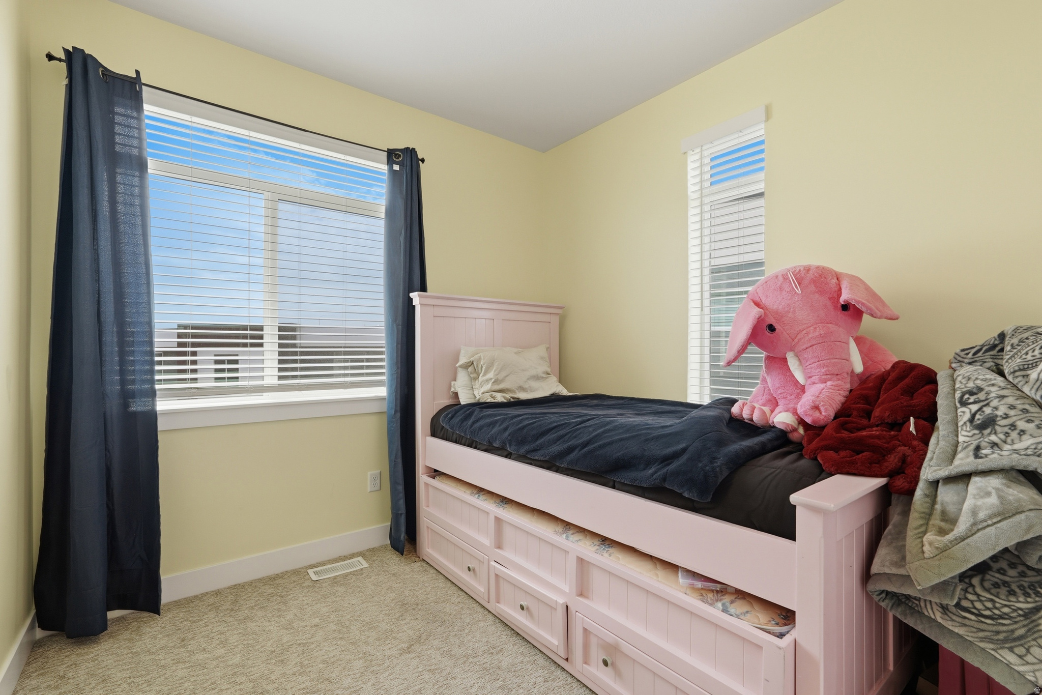 THE UNION TOWNHOMES - Residential