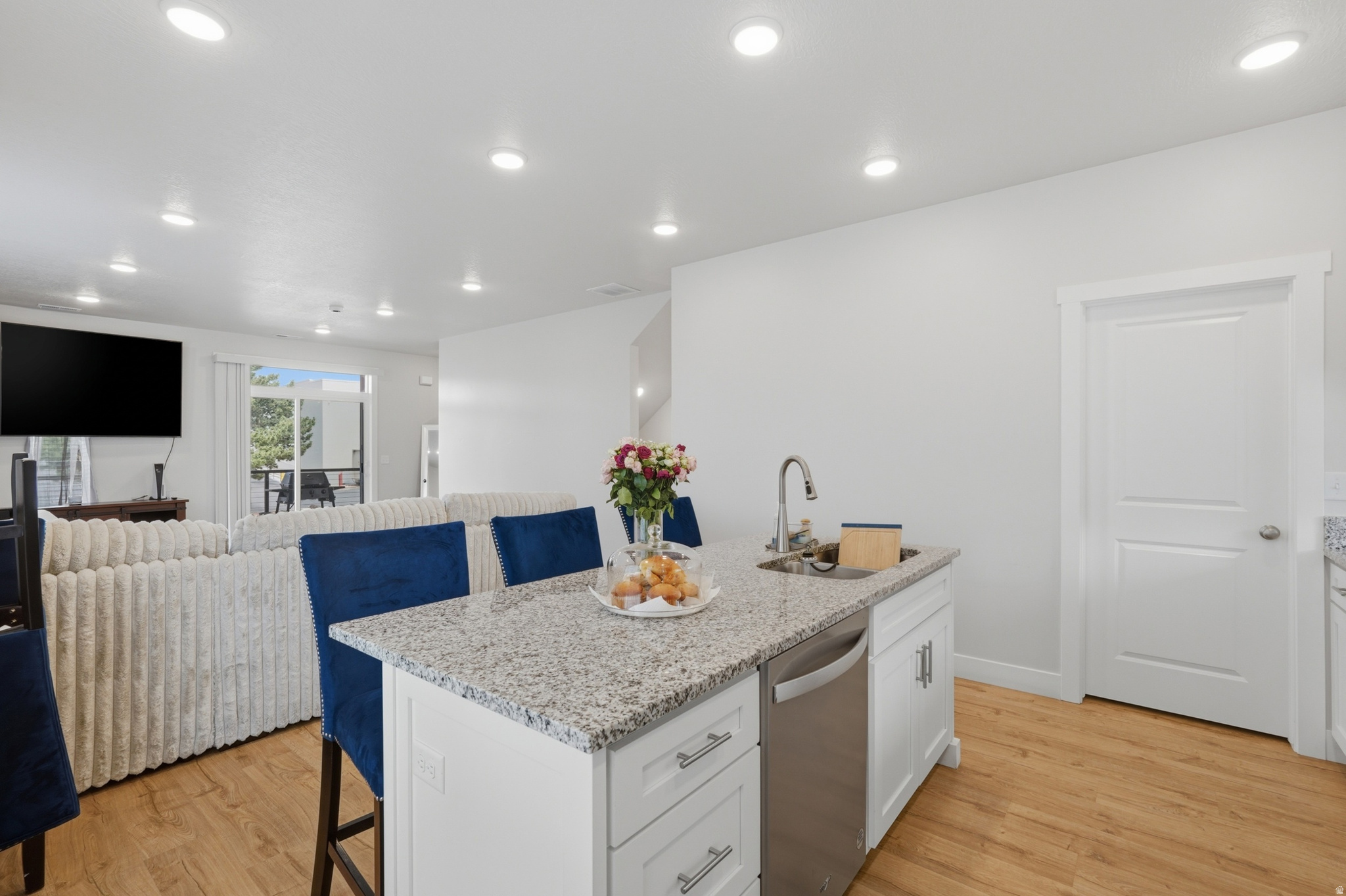 THE UNION TOWNHOMES - Residential