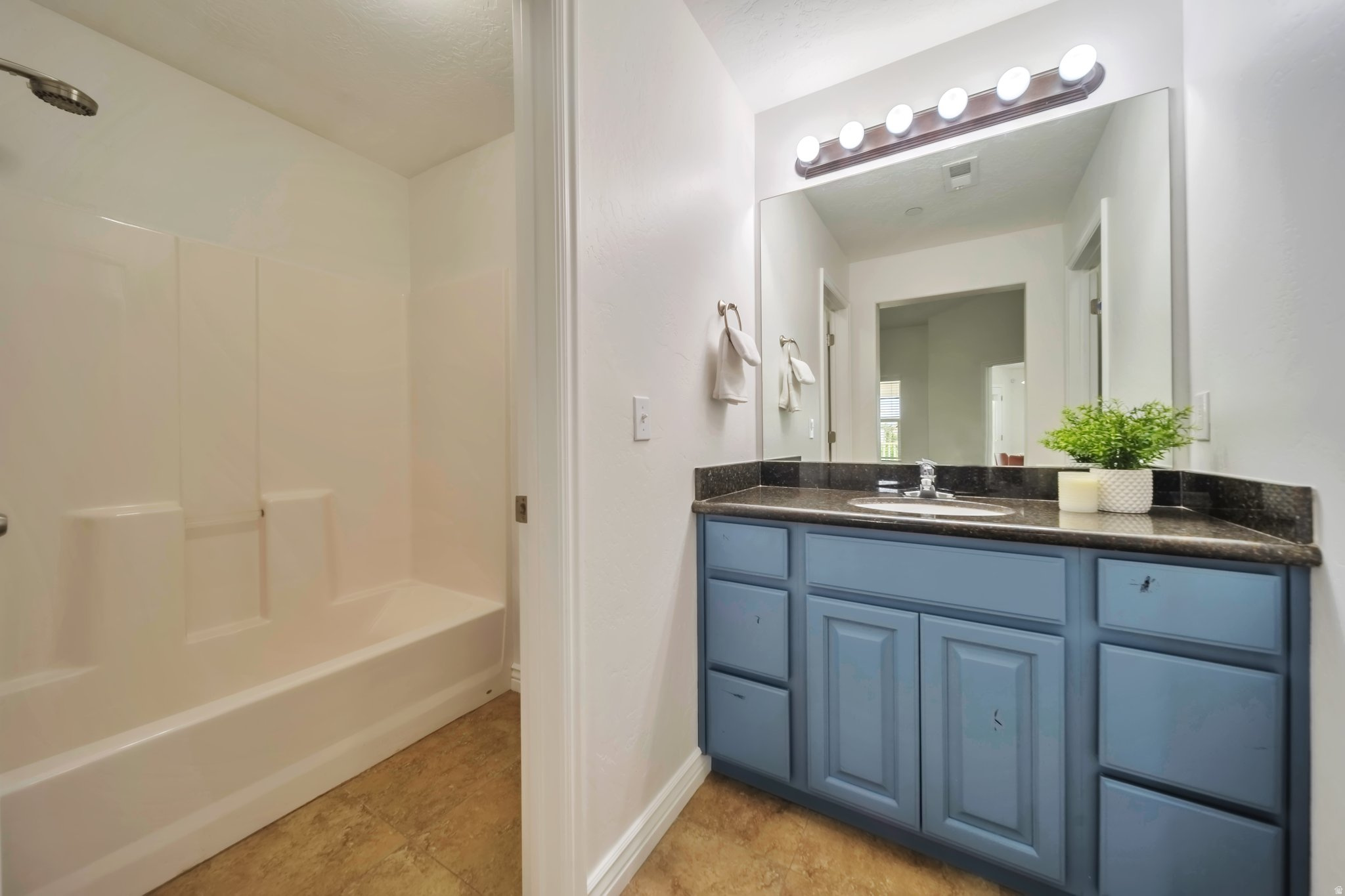 KENNECOTT - Residential