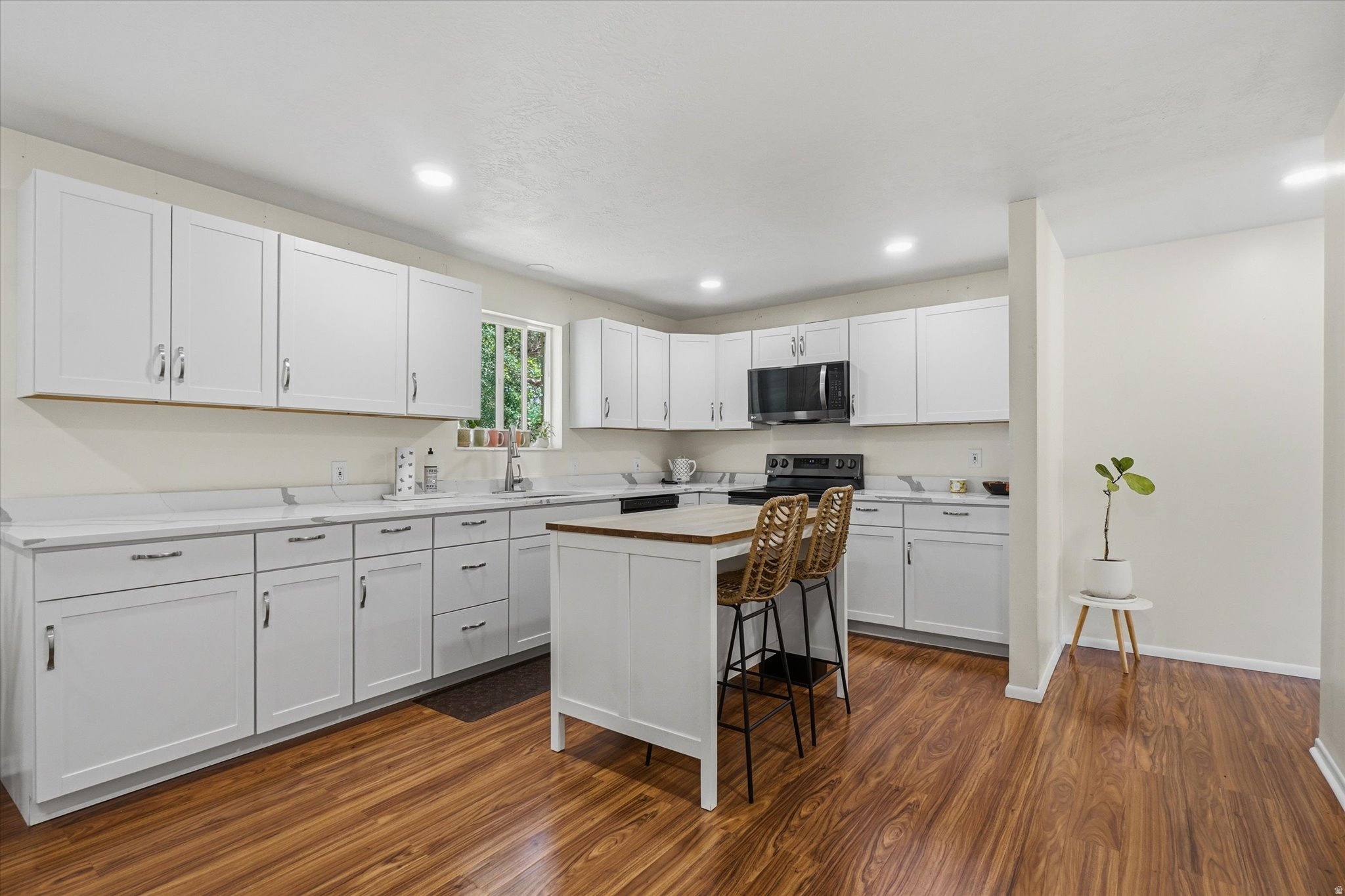BLAKE HEIGHTS NO. 11 - Residential
