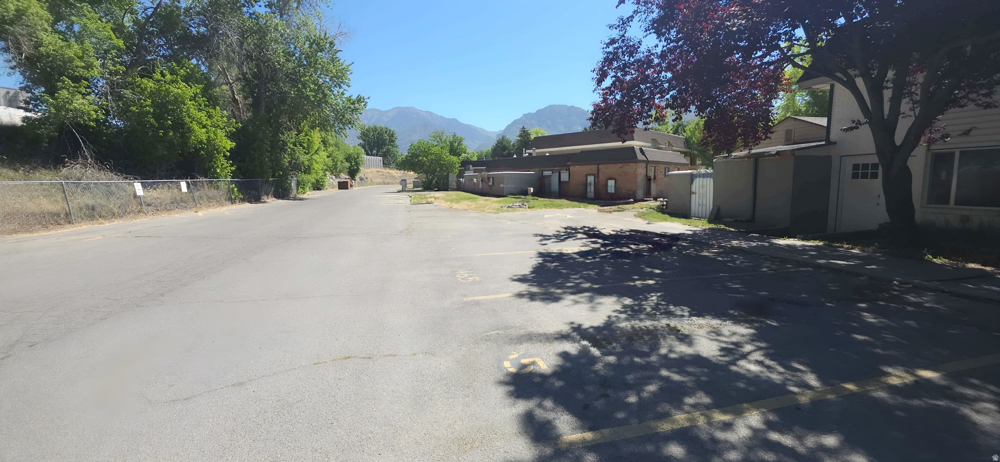CASTLEBROOK - Residential