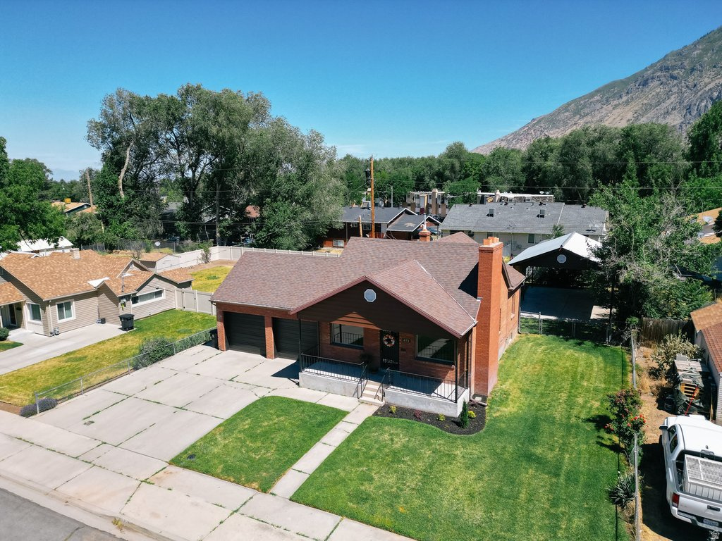 SPRING CREEK ESTATES - Residential