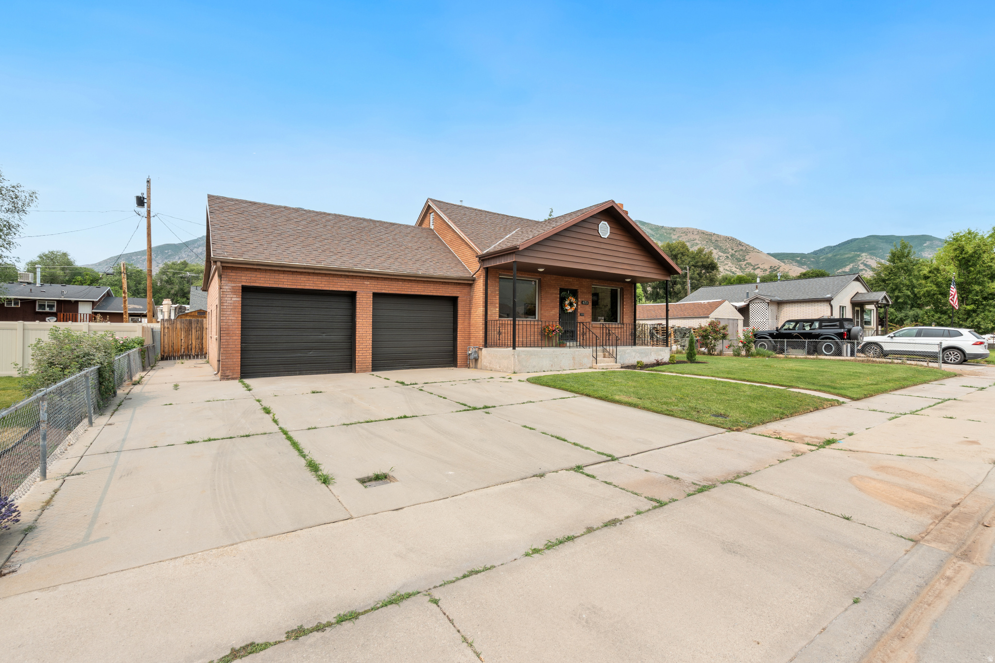SPRING CREEK ESTATES - Residential