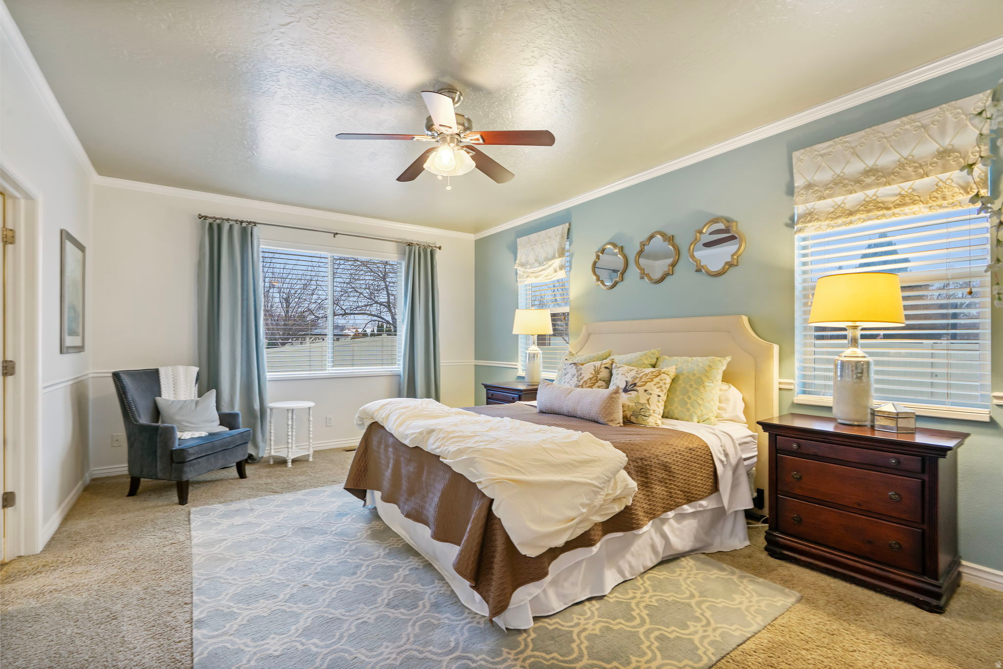 HIDDEN MEADOW ESTS - Residential