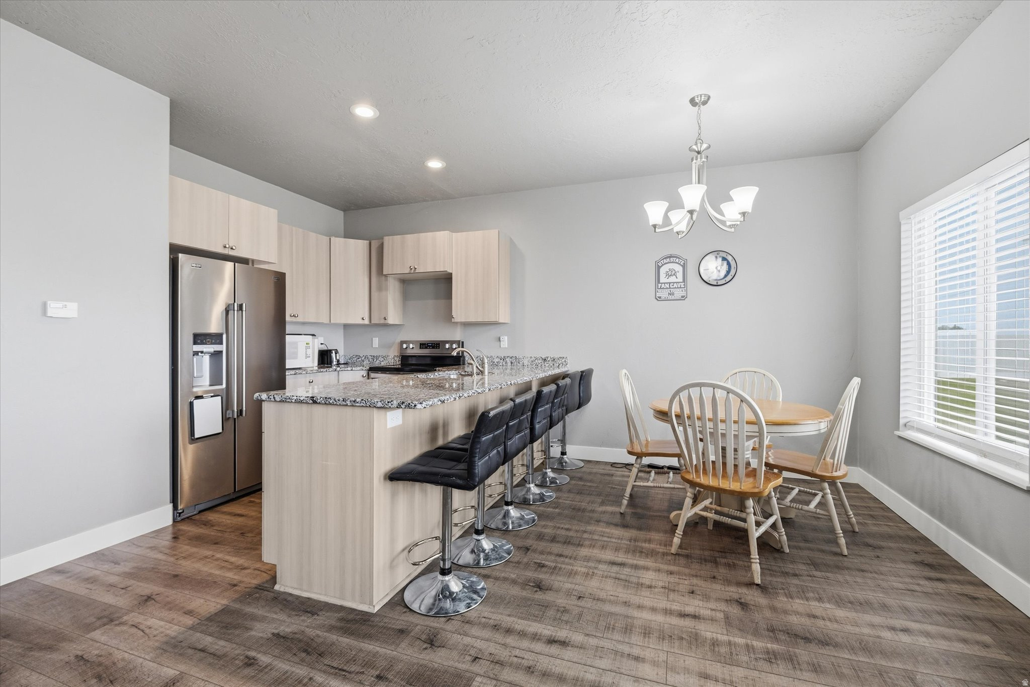 CEDAR RIDGE - Residential