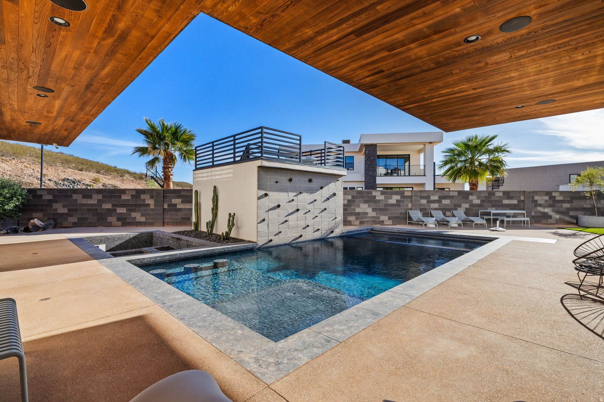 NORTH SLOPE AT COPPER ROCK PH 1 - Residential