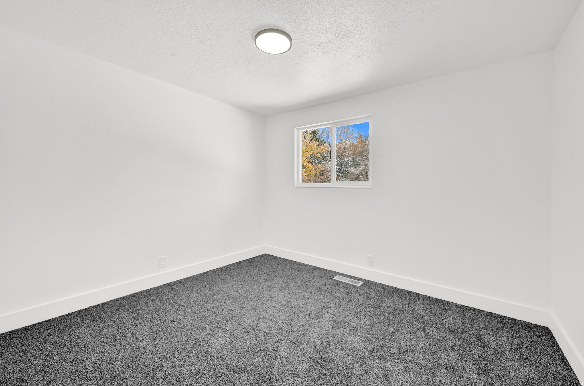 KING CLARION HILLS - Residential