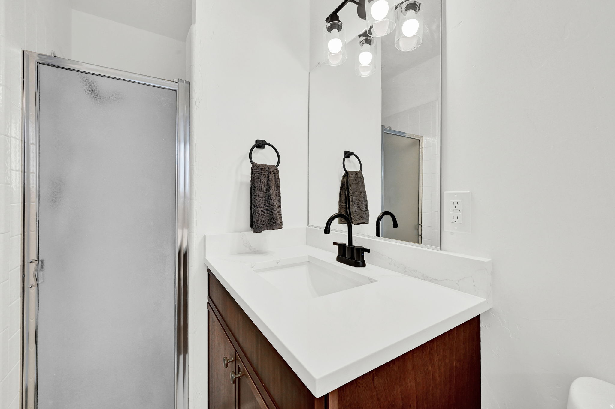 KING CLARION HILLS - Residential