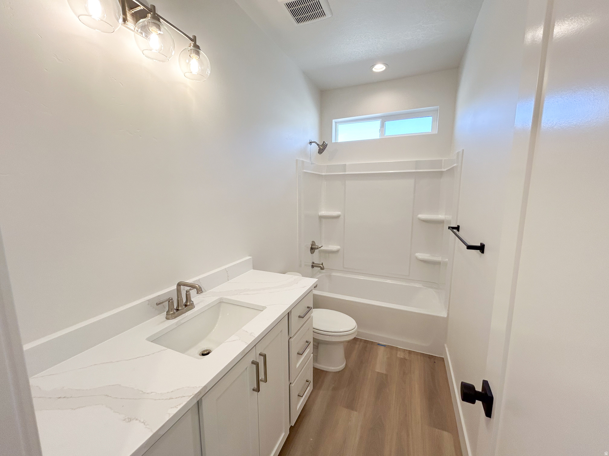 EAGLE POINT - Residential