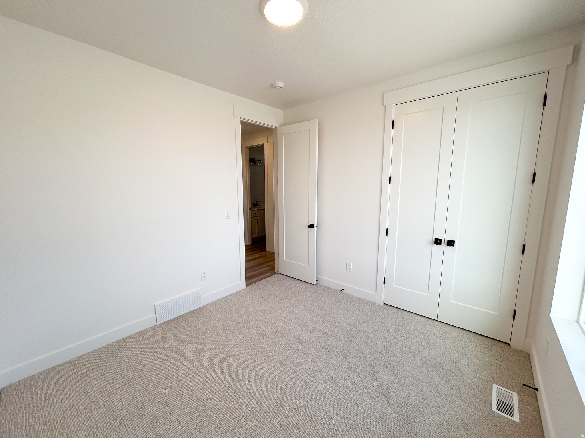 EAGLE POINT - Residential