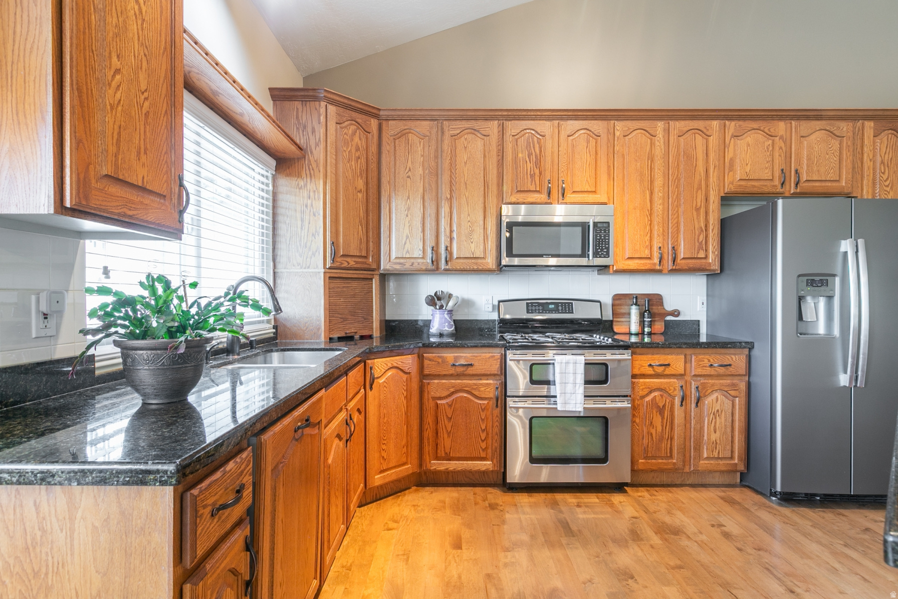 EAGLEWOOD - Residential