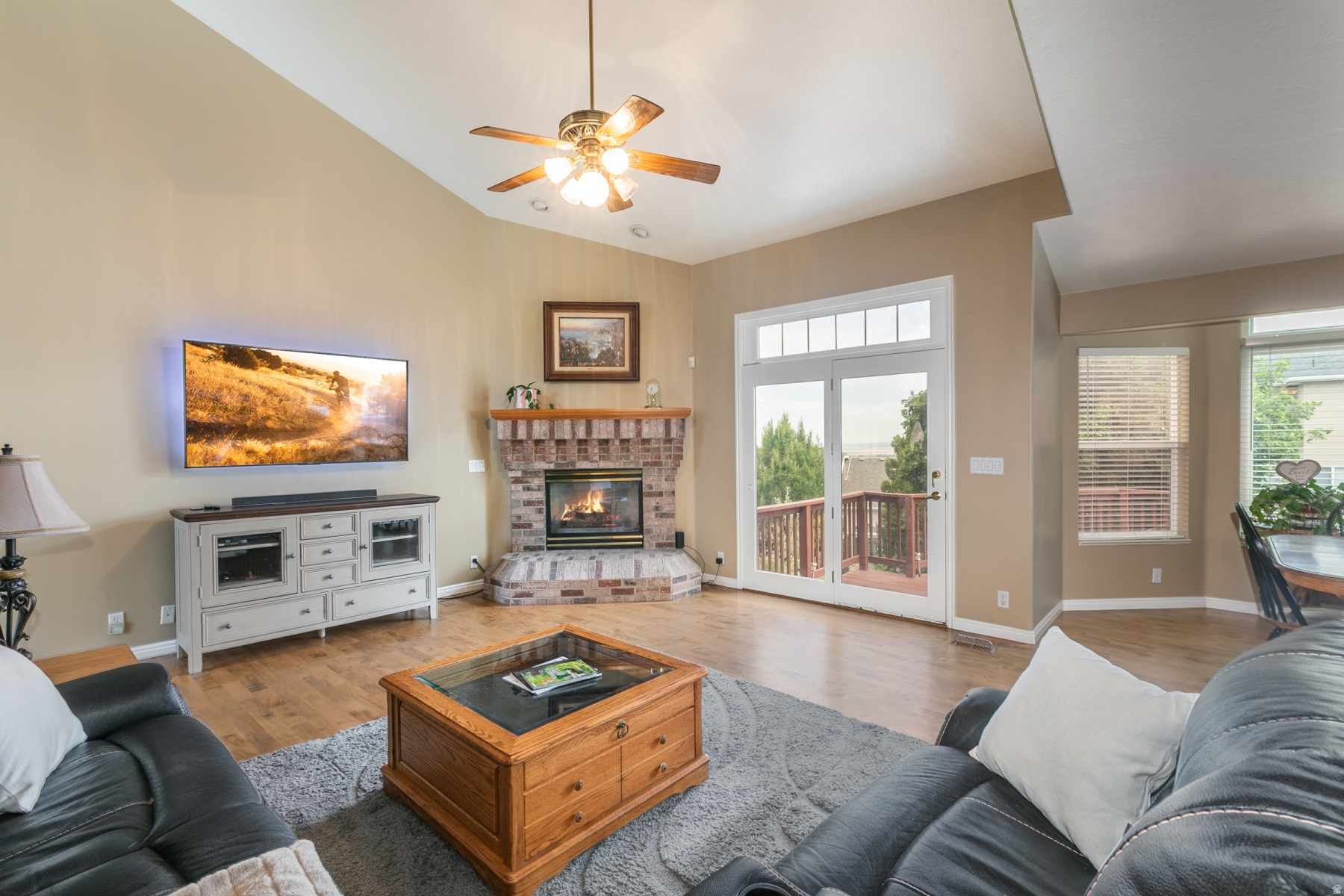 EAGLEWOOD - Residential