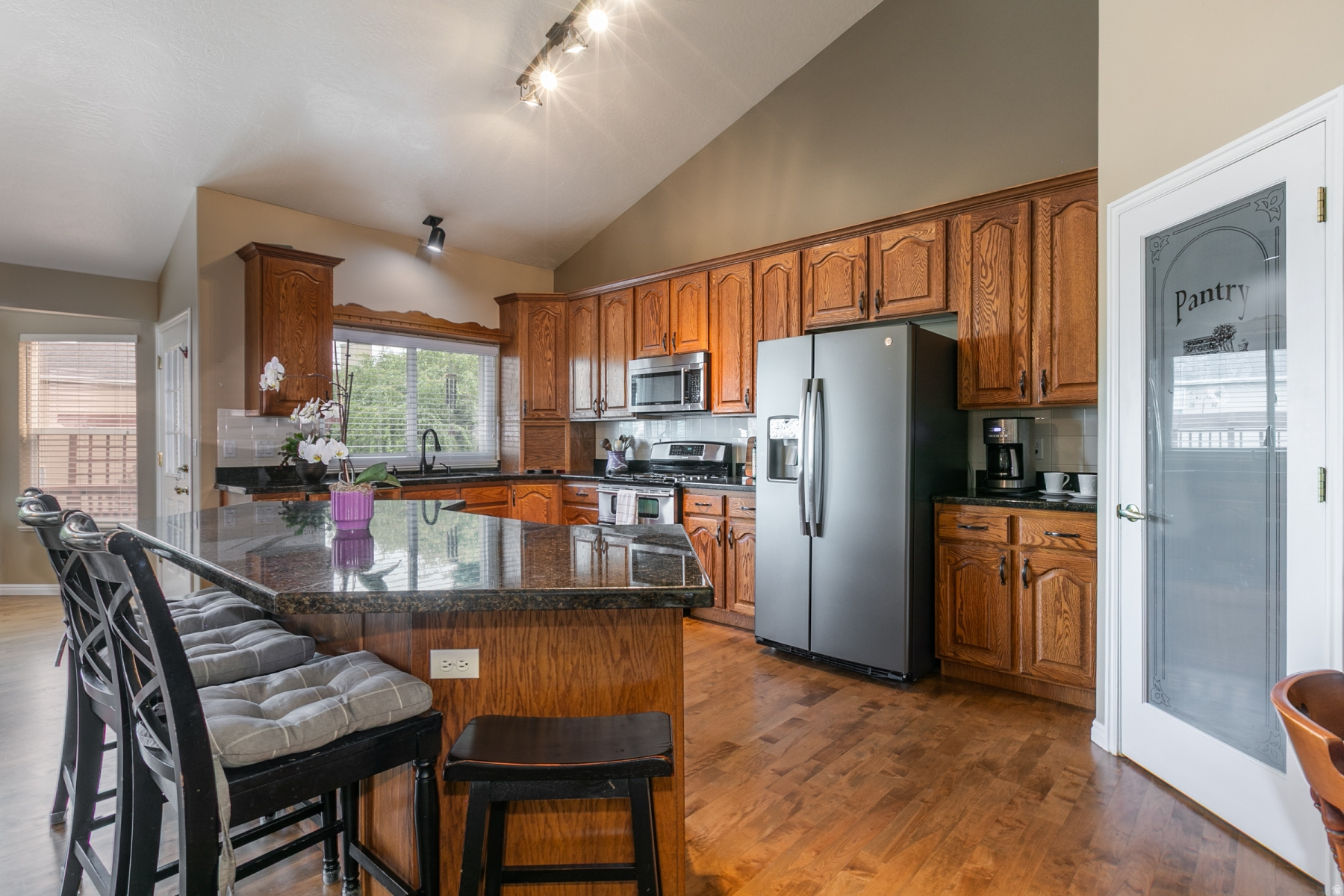 EAGLEWOOD - Residential