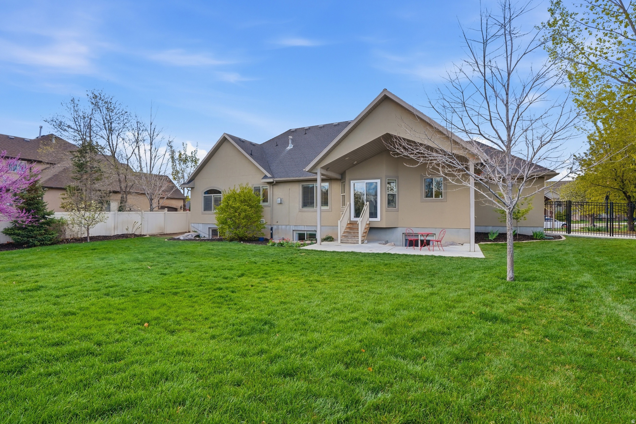 JONES MEADOWS - Residential